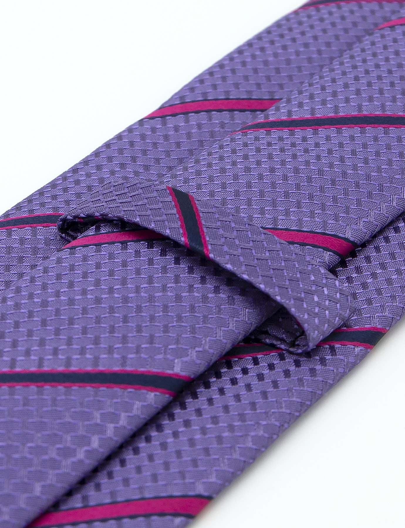  上品な織り模様の婚礼用ネクタイ