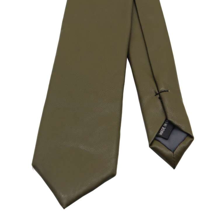  上質レザー調ビジネスネクタイ