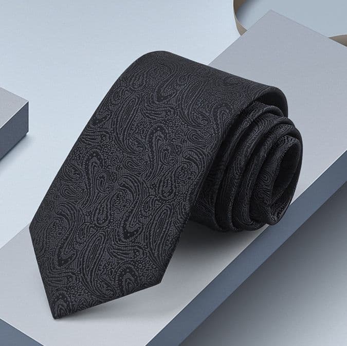 ネクタイ 高級感溢れるペイズリー柄シルク風ネクタイ