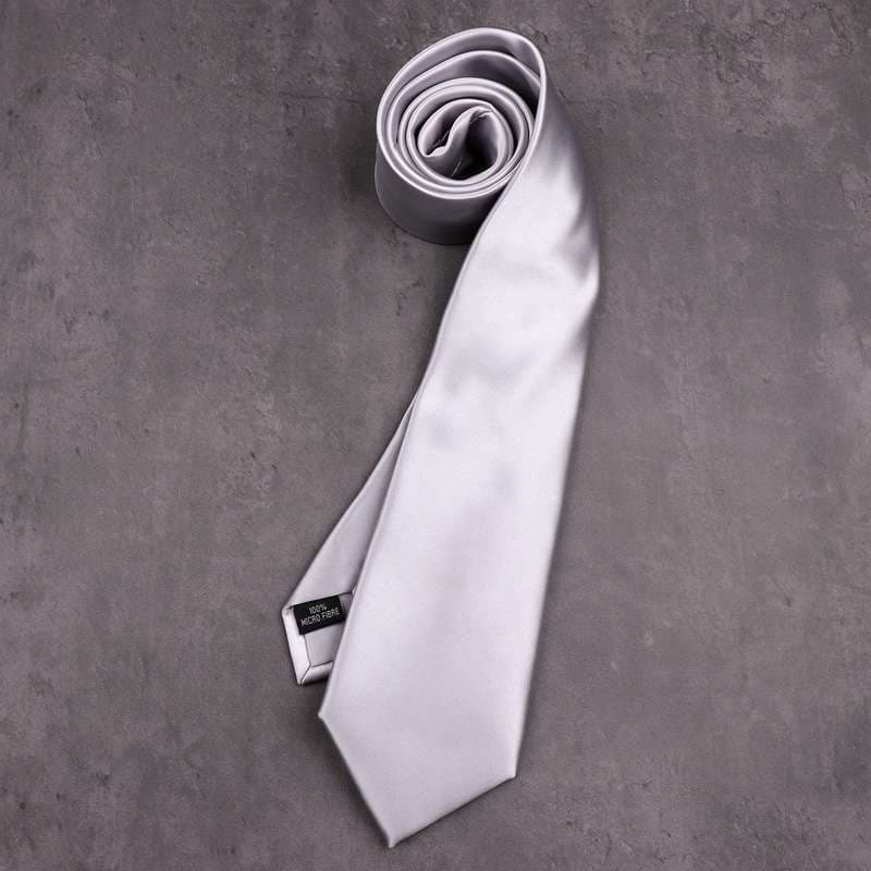 光沢感のある上質なシルクフォーマルネクタイ