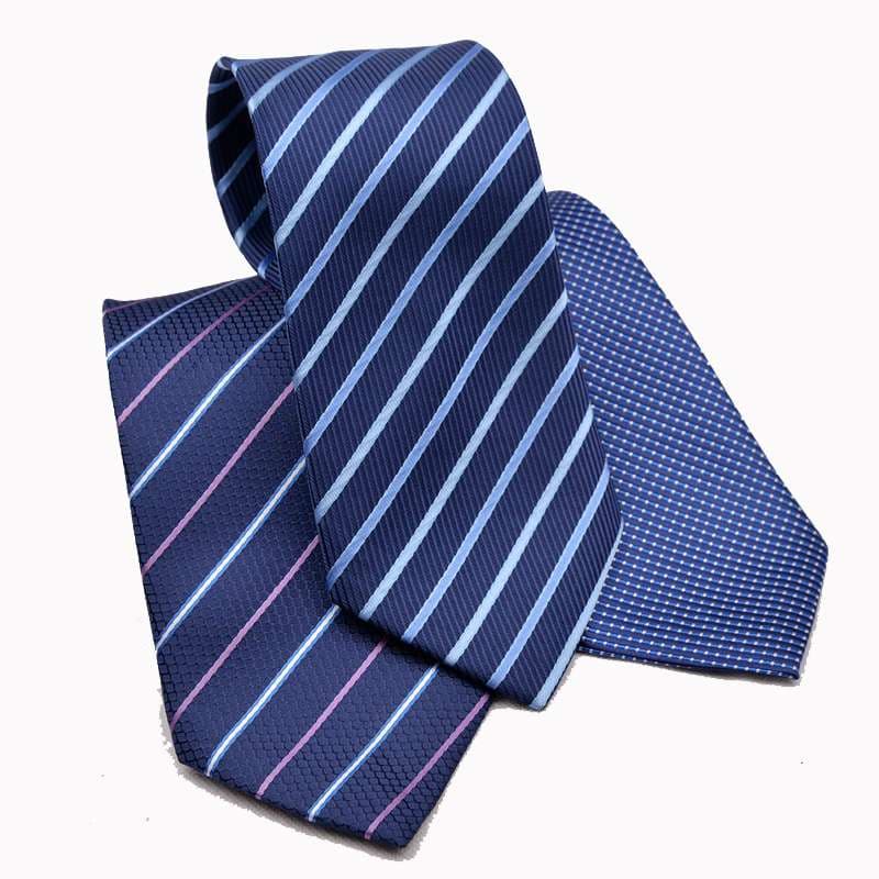  上品なストライプ柄ビジネスネクタイ