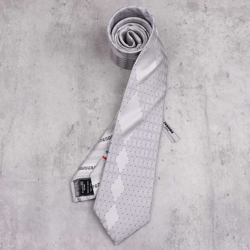  シックな小紋柄シルクネクタイ