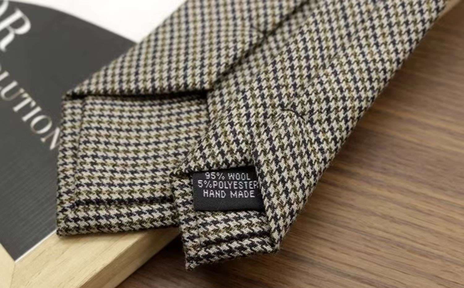  上質スーツ用ネクタイコレクション