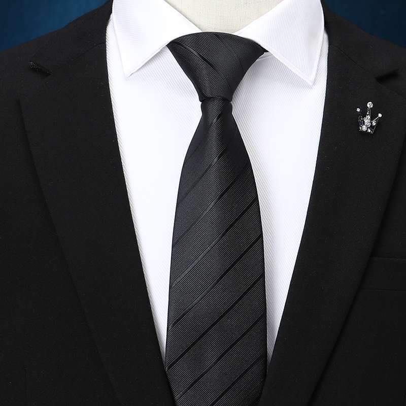  洗練された紳士用フォーマルネクタイ