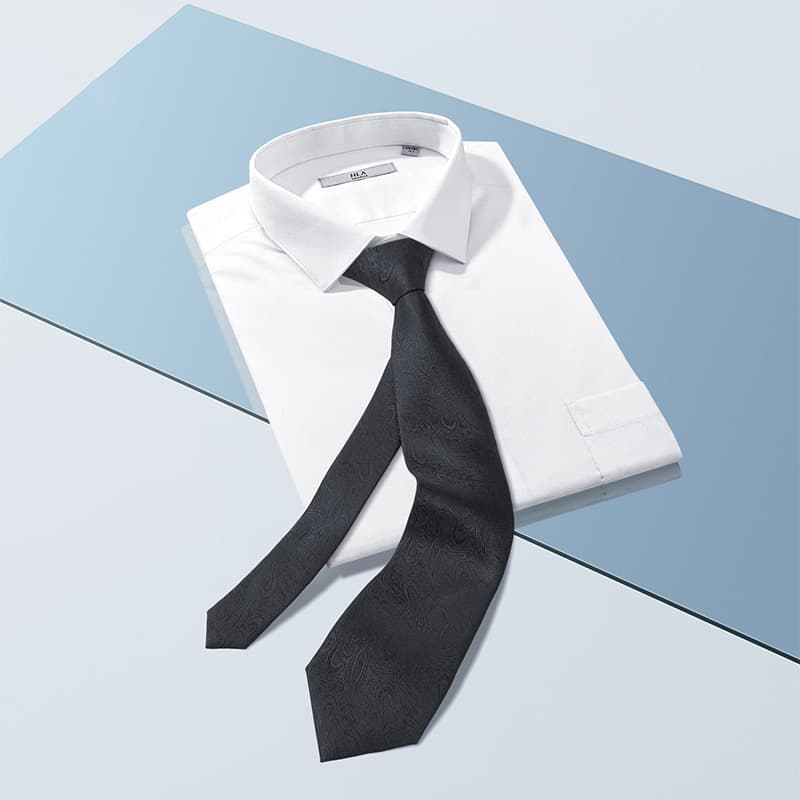 ネクタイ 高級感溢れるペイズリー柄シルク風ネクタイ